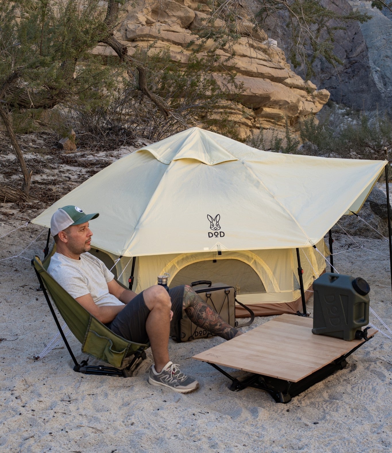 Kinoko Mushroom Tent (S): cream d2d minimalist camping tent with logo