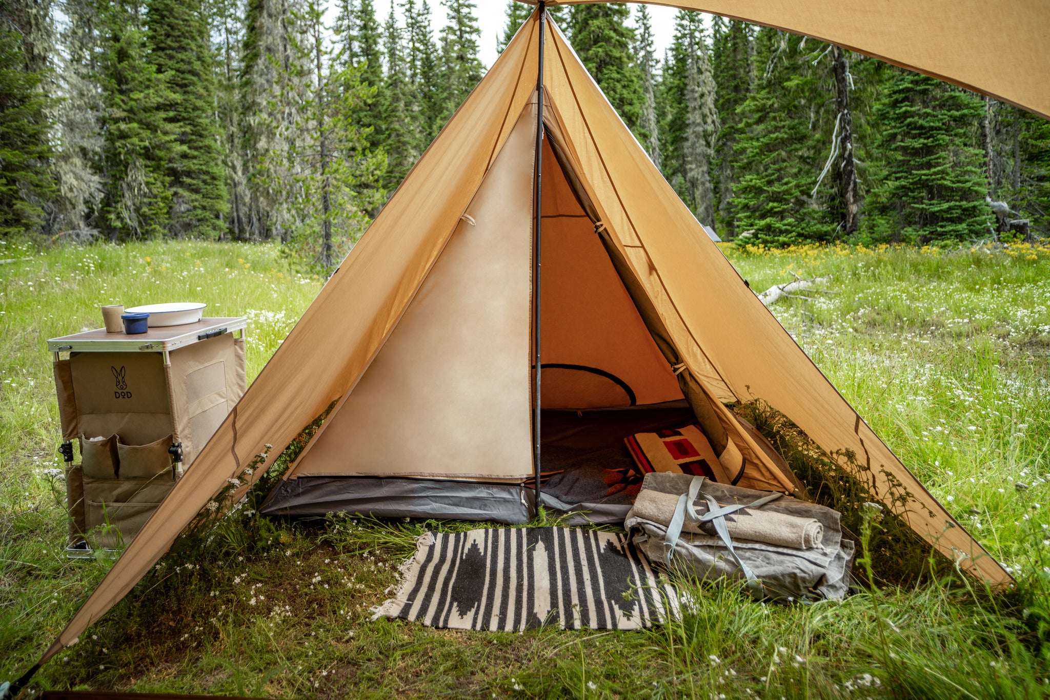 wooden tent ettenheim Chimaki Tent