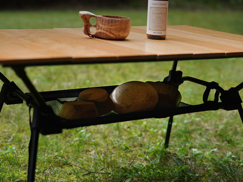 Kyanary Table